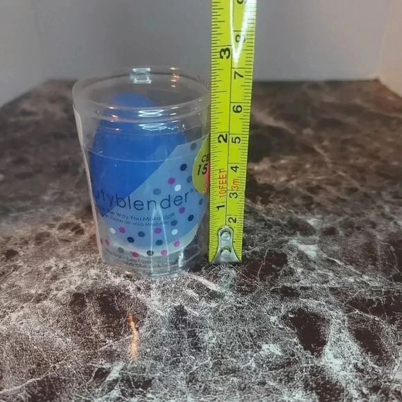 BeautyBlender | The Original Beautyblender Makeup Sponge Royal Blue (1) - NWOT - Picture 2 of 7